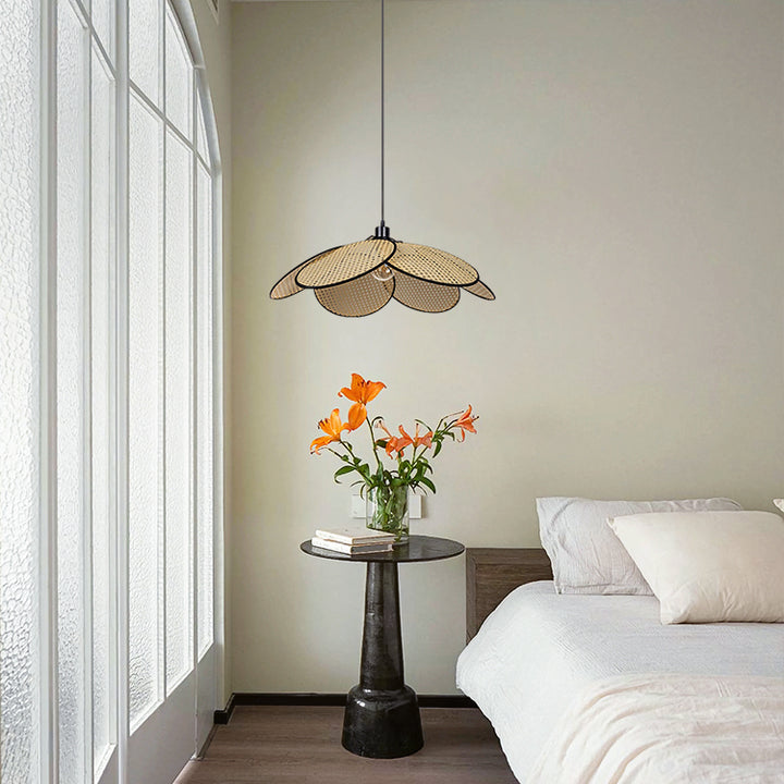 KCO Natural Rattan Petal Pendant Light Woven Chandelier (L7078)